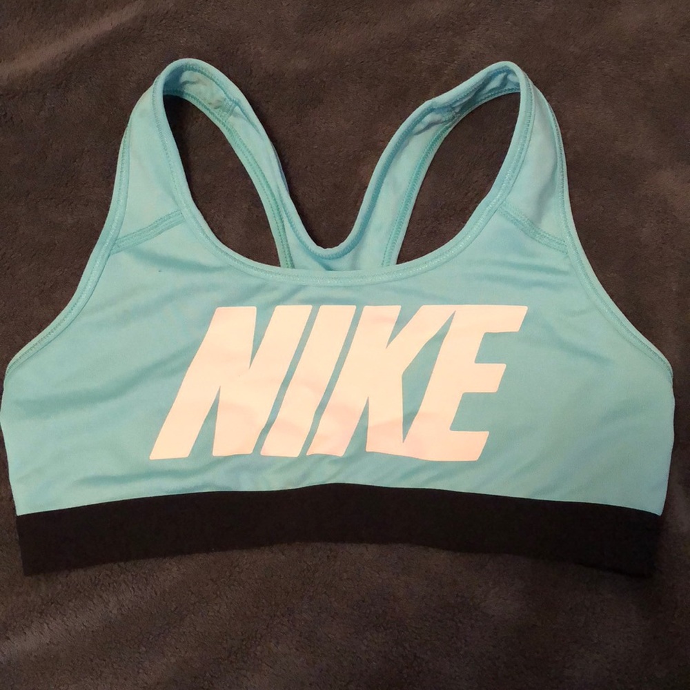 Nike sports bra